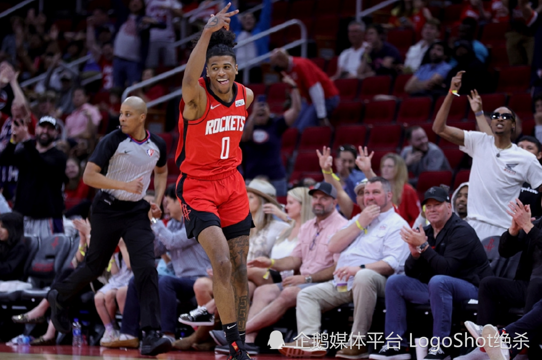 包含法甲倒计时，拉齐奥今晨再遭质疑，细节引发关注，话题不断，年轻球员得到机会的词条